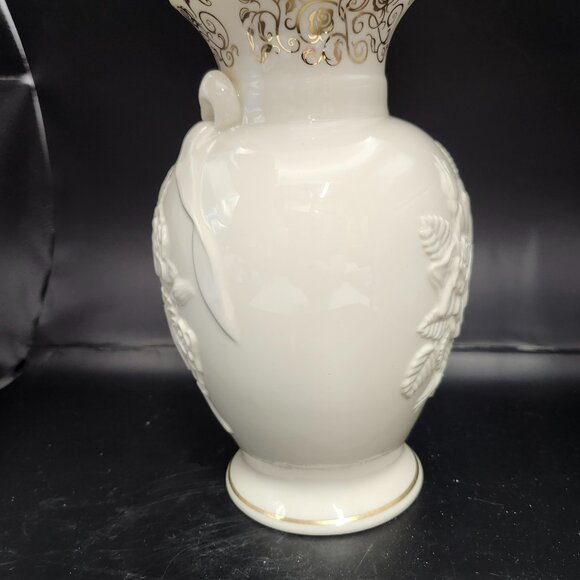 Lenox Millennium Edition Roses Of Peace Vase 2000 Fine Ivory China Gold Trim USA - Picture 7 of 8
